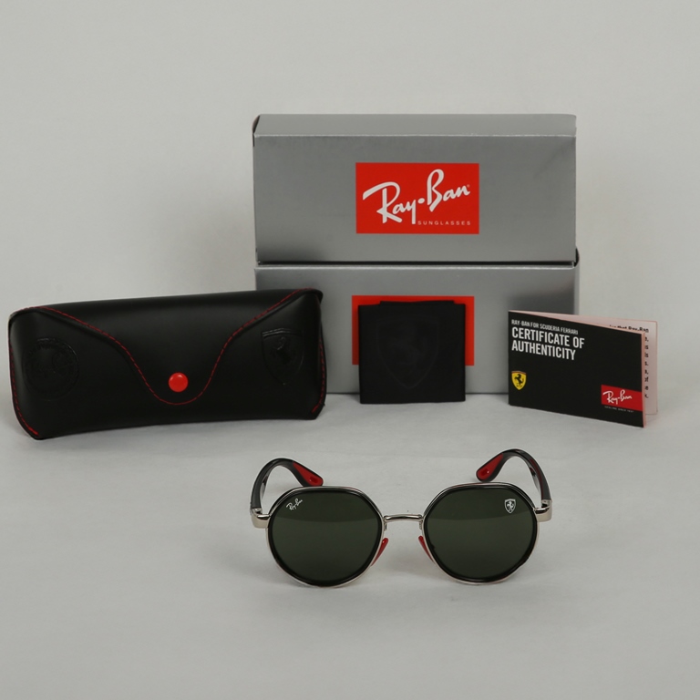 RB 3703-M F007-71 KIRMIZI FERRARİ